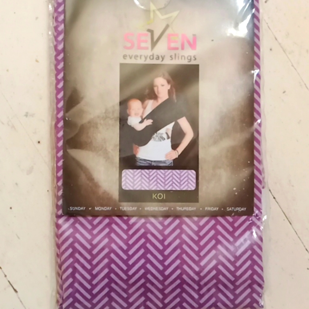 Seven Everyday Sling *still in pkg*
